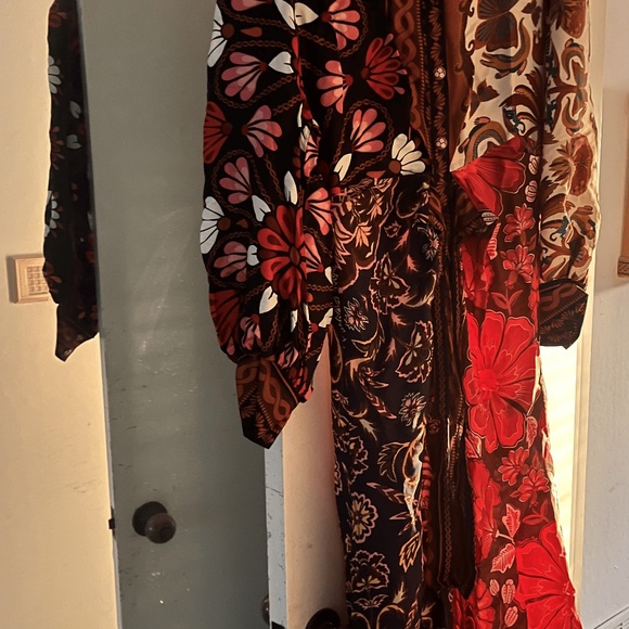 Farm Rio Multicolor Midi Dress - Picture 2 of 8